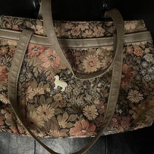 Floral Tapestry 1980s Purse